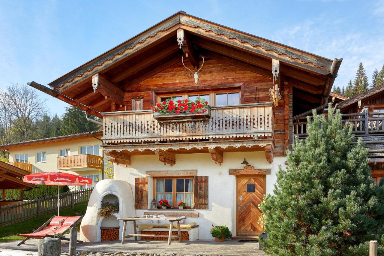 Almdorf Flachau - Luxus Huettenurlaub Exterior foto