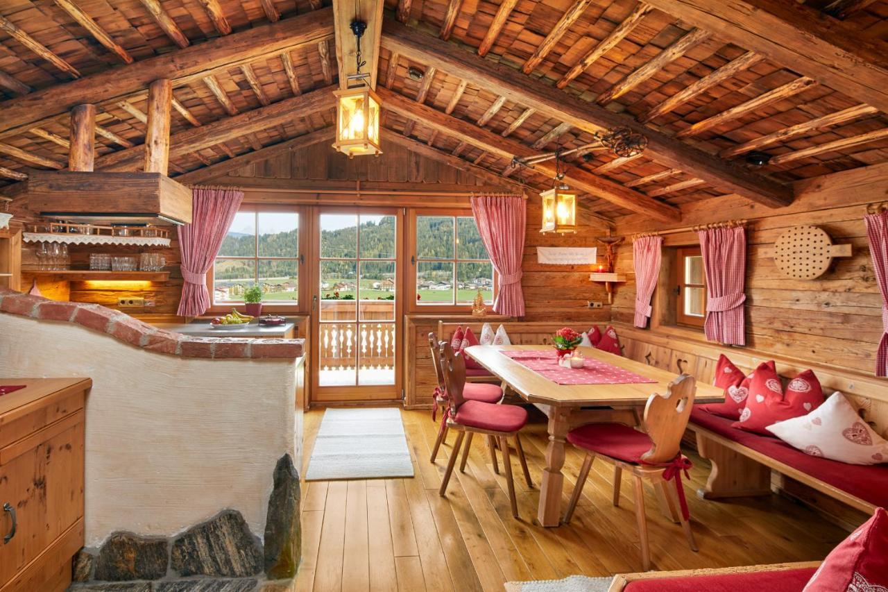 Almdorf Flachau - Luxus Huettenurlaub Exterior foto