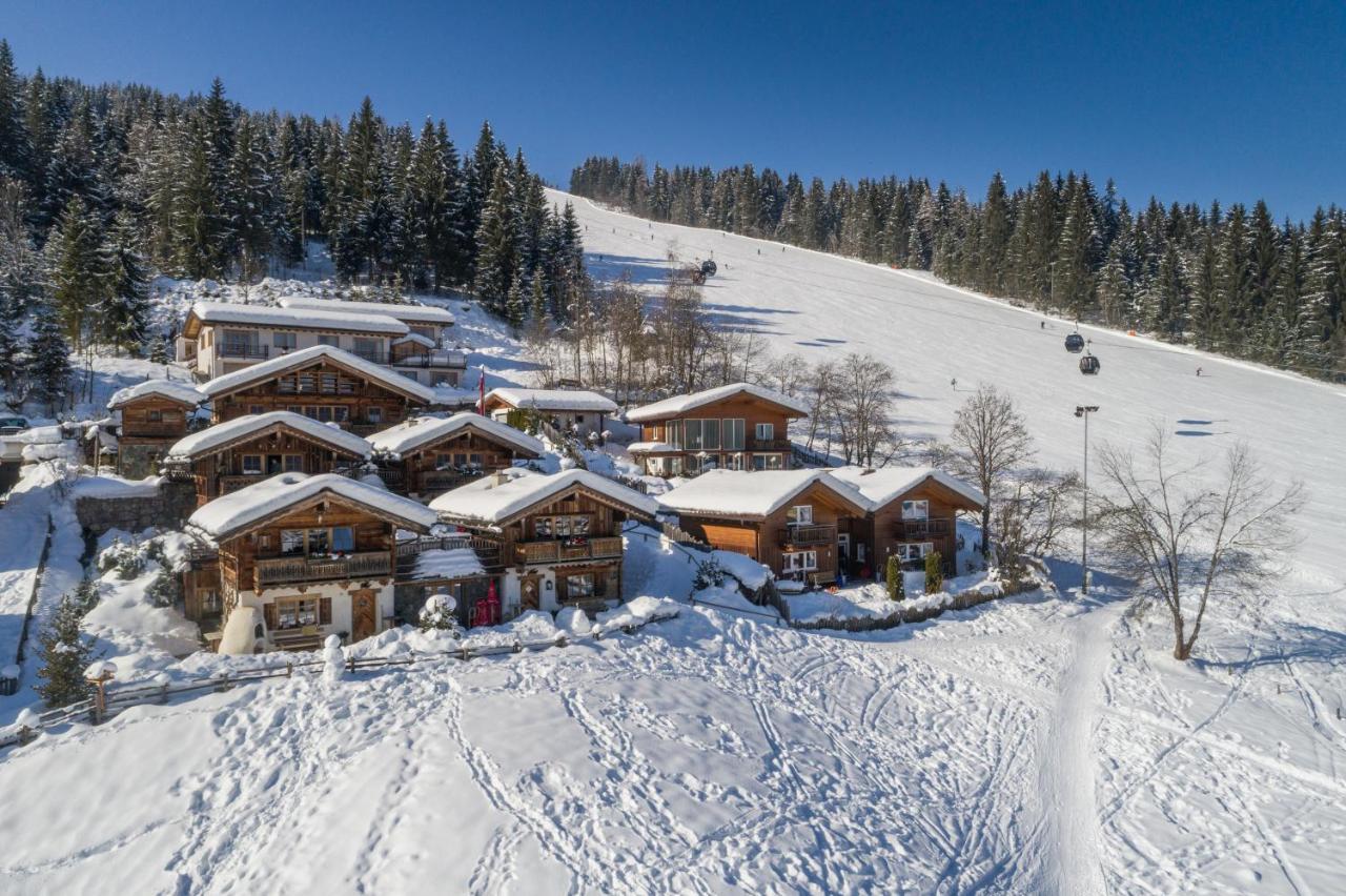 Almdorf Flachau - Luxus Huettenurlaub Exterior foto